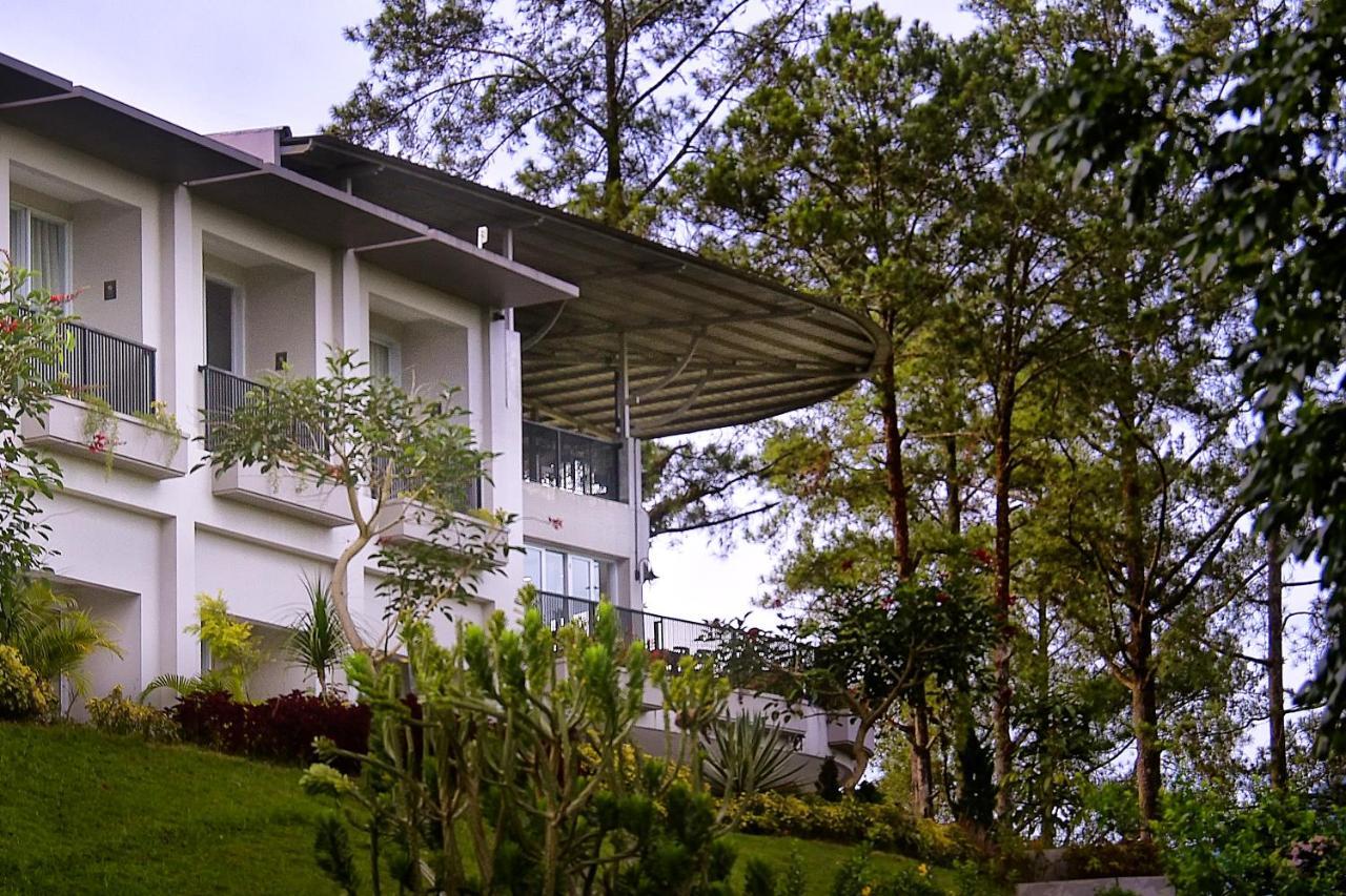 The Balcone Suites & Resort Bukittinggi Exterior foto